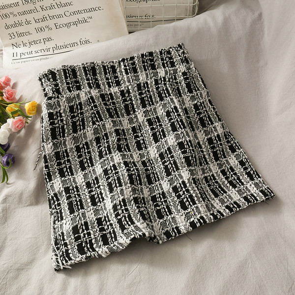 Ruuduline naiste komplekt-pluus ja seelik