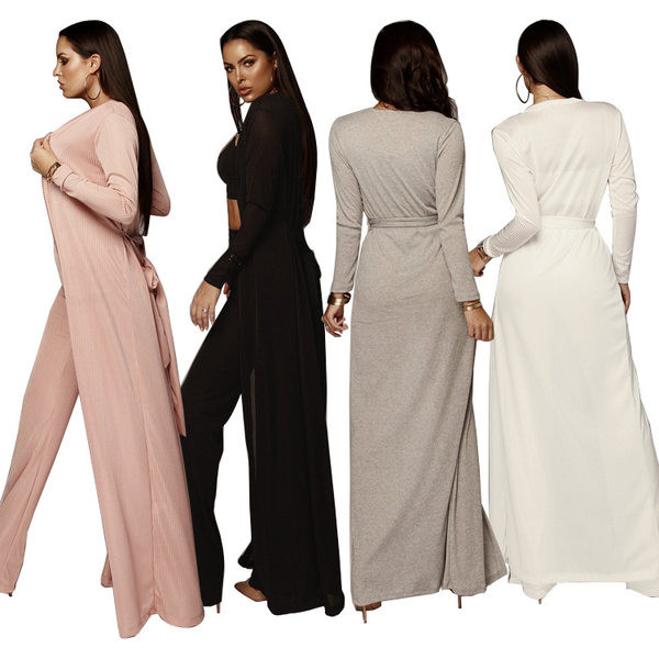 Női szett háromrészes, mellesebb hosszú mellényből és magas derekú nadrágból