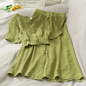 Vabaaja komplekt-pluus ja pikk seelik