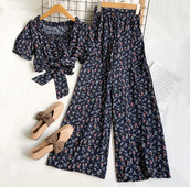 Jauna modeļa komplekts no divām daļām ar ziedu motīviem sievietēm