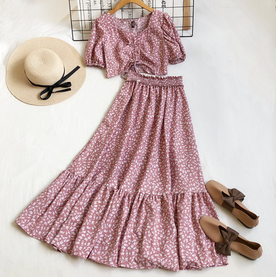 Sieviešu divdaļīgu svārku komplekts ar augstu vidukli un īsu topiņu ar saitēm