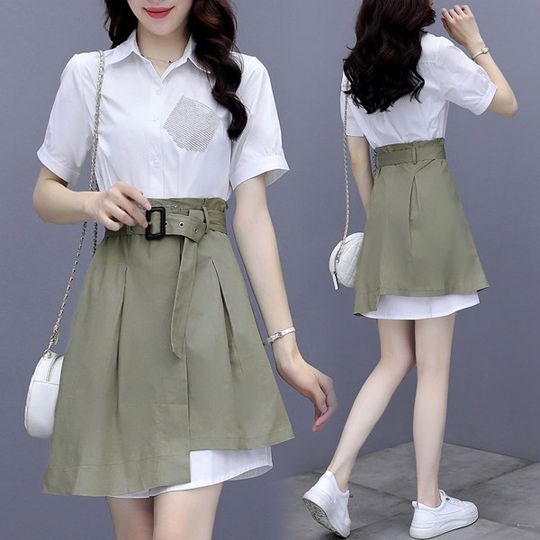 Új modell kétrészes ingből és rövid aszimmetrikus szoknyából álló női szett