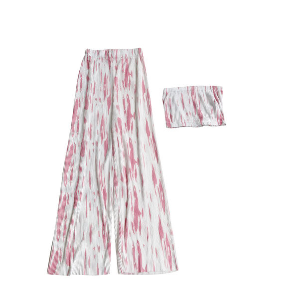 Naiste rinnakorvi ja pükste komplekt