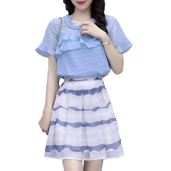 Jauna modeļa sieviešu blūzes komplekts ar lokām un piegrieztiem svārkiem