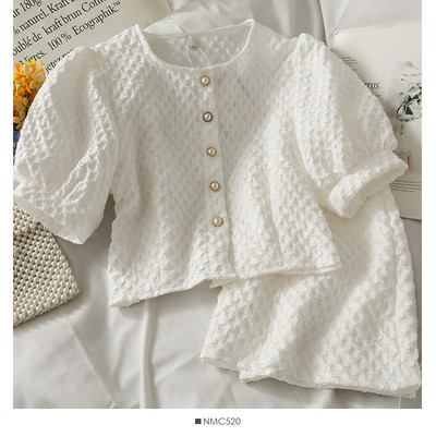 Uue mudeli naiste komplekt kahest osast - seelik ja särk