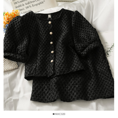 Uue mudeli naiste komplekt kahest osast - seelik ja särk