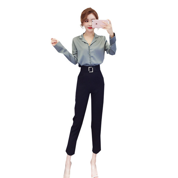 Elegantne naiste komplekt - särk ja püksid