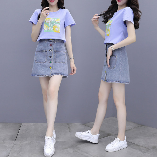 Naiste vabaaja aplikatsiooniga t-särgi ja nööpidega teksaseeliku komplekt