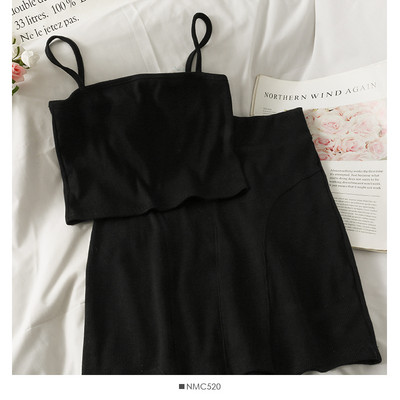 Moodne naiste komplekt kahest osast - lühike seelik ja topp