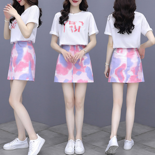 Uue mudeli naiste komplekt kahes värvitoonis T-särgist ja lühikesest seelikust