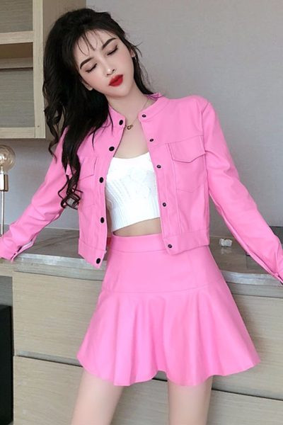 Uue mudeli kevadkomplekt - jope ja lõikega seelik