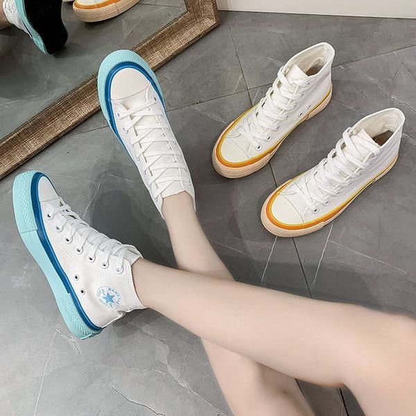 Lameda tallaga tekstiilist tossude uus mudel naistele