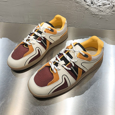 Ikdienas kedas sievietēm no eko ādas un sieta auduma