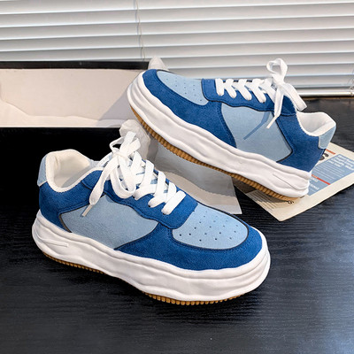 Sieviešu kedas ar biezām zolēm un šņorēm - trīs krāsās