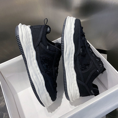 Lameda tallaga tekstiilist vabaaja tossud