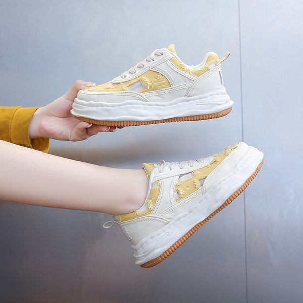 Lameda tallaga tekstiilist vabaaja tossud