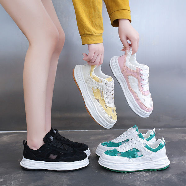 Lameda tallaga tekstiilist vabaaja tossud