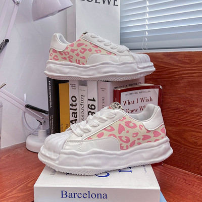 Ikdienas sieviešu kedas ar dzīvnieku apdruku un saitēm