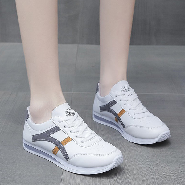 Vienkāršs sieviešu kedu modelis no eko ādas