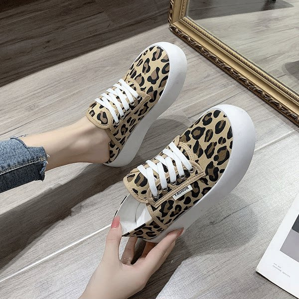 Naiste tekstiilist kõrge platvormi ja paeltega tossud