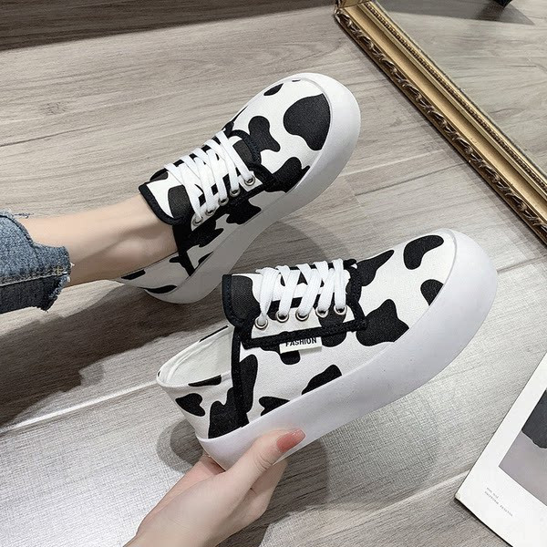 Naiste tekstiilist kõrge platvormi ja paeltega tossud