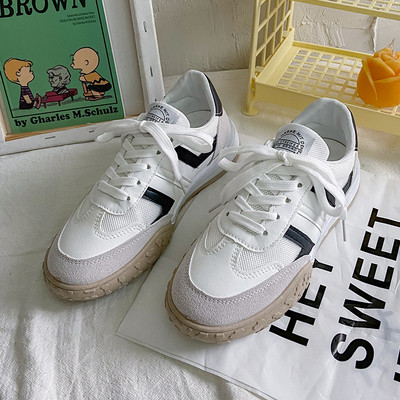 Naiste vabaaja paeltega hingavad tossud - mitut värvi