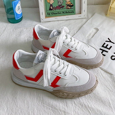 Naiste vabaaja paeltega hingavad tossud - mitut värvi