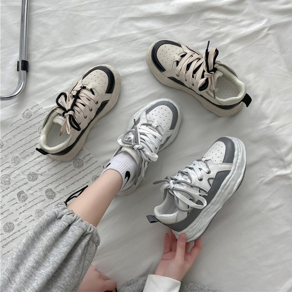 Sieviešu ikdienas kedas ar plakanu zoli divās krāsās