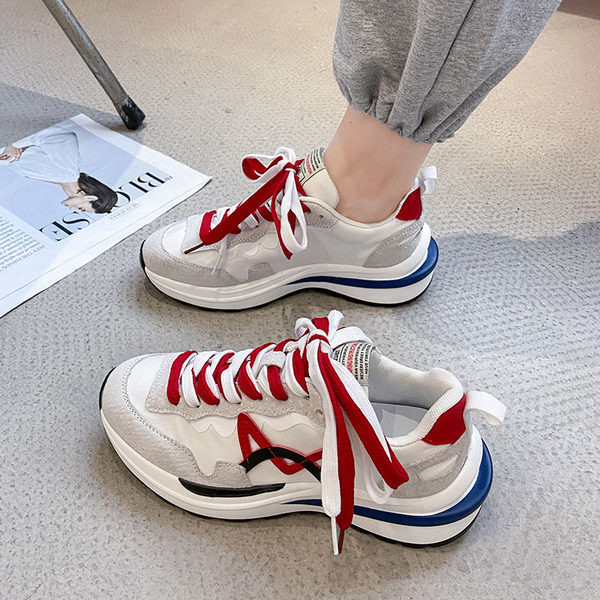 Νέο μοντέλο γυναικεία αθλητικά παπούτσια με κορδόνια - σε διάφορα χρώματα