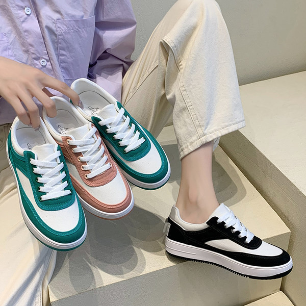 Naiste vabaaja tossud paeltega – mitmes värvitoonis