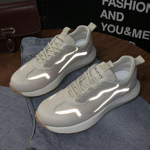 Öko-nahast naiste kevad-sügis tossud paelte ja kirjaga