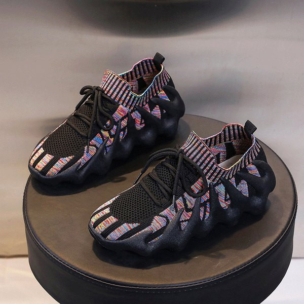 Γυναικεία αθλητικά πάνινα παπούτσια από ύφασμα με κορδόνια