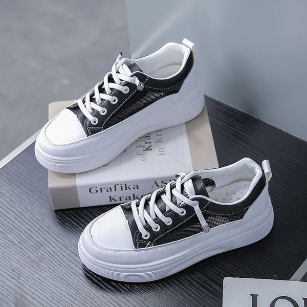 Női hálós tornacipő fém elemmel és megkötővel