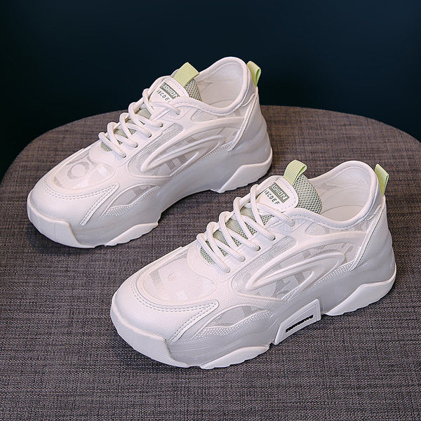 Naiste ümara mustriga hingavad tossud