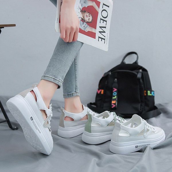 Uus mudel väljalõigatud osadega vedrutossud