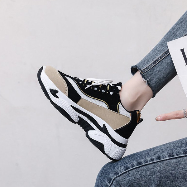 Öko-seemisnahast paelte ja kareda tallaga sügistossud