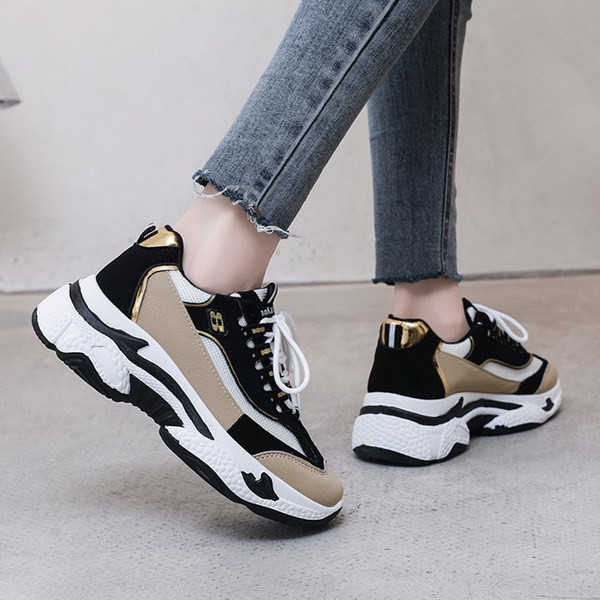 Öko-seemisnahast paelte ja kareda tallaga sügistossud