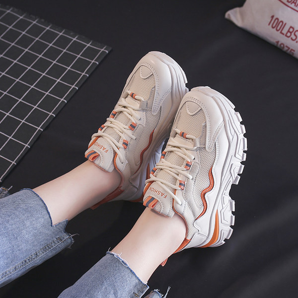 Kevad-sügis kareda tallaga tossud - naistele