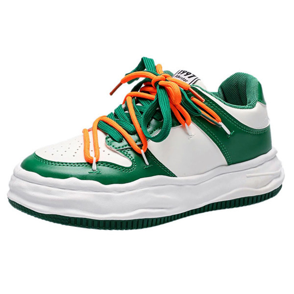 Perforeeritud ökonahaga vabaaja tossud