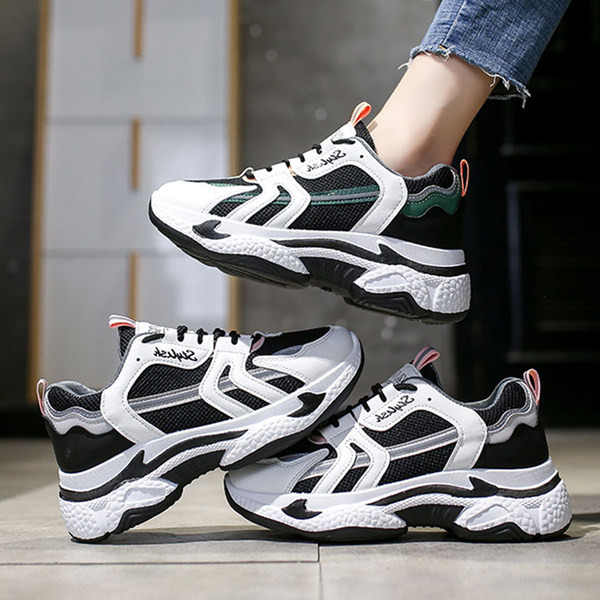 Naiste sportlikud ja vabaaja tossud