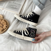 Naiste lõuendist tossud paeltega - kaks mudelit