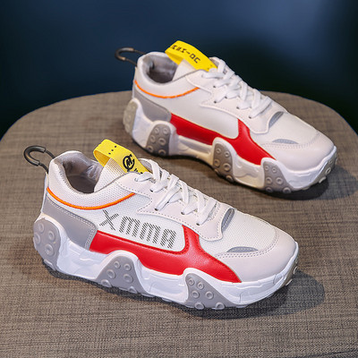 Lameda talla ja pealdisega sporditossud - naistele