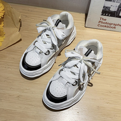 Naiste vabaaja tossud ökonahast - hingavad