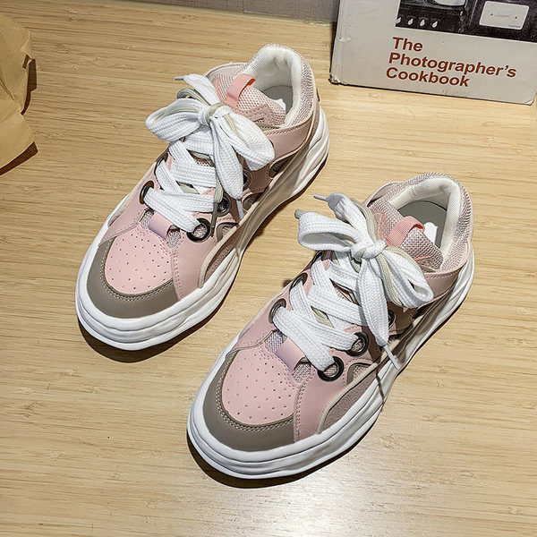 Naiste vabaaja tossud ökonahast - hingavad