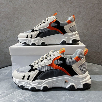 Naiste sporditossud 4 cm tallaga