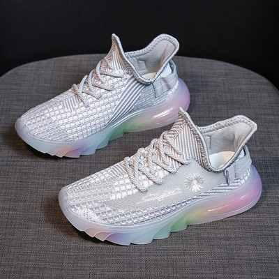 Καθημερινά πάνινα παπούτσια με πολύχρωμη σόλα