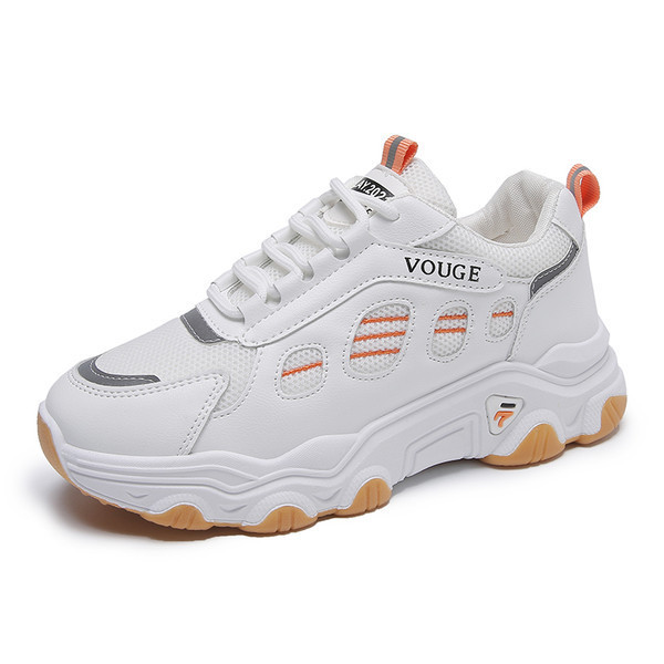 Új női tornacipő modell durva talppal és felirattal - eco bőr