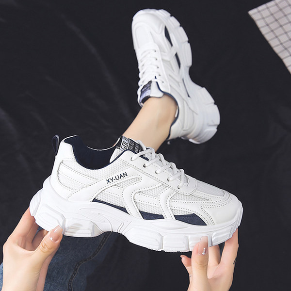 Hálós szövetből készült őszi tornacipő