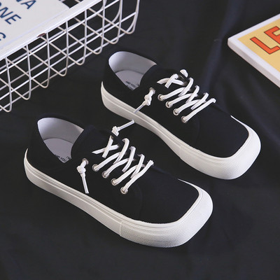 Sieviešu kvadrātveida tekstila kedas ar šņorēm