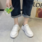 Jauns sieviešu mākslīgās ādas kedu modelis baltā krāsā